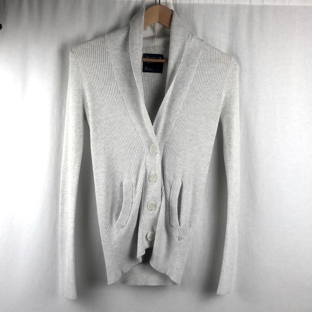 Vintage AEO waffle knit cardigan with collar